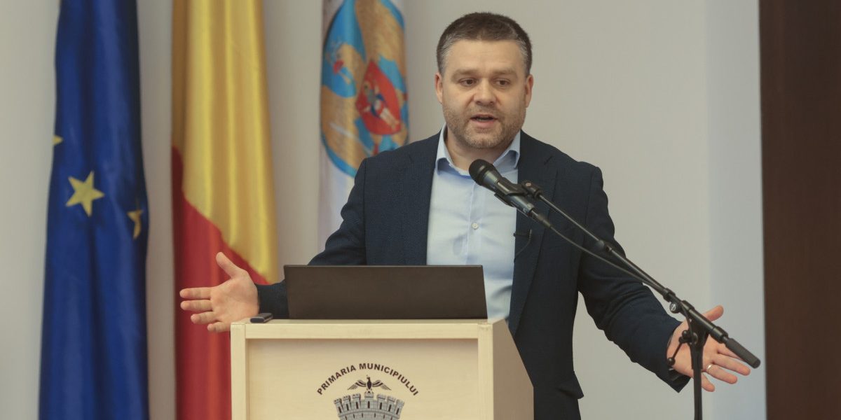 NGVmMGQ5M2NkYzk4ZTFhZWQ0Y2RjZDE0YTI4.thumb_.jpg - StiriAlese