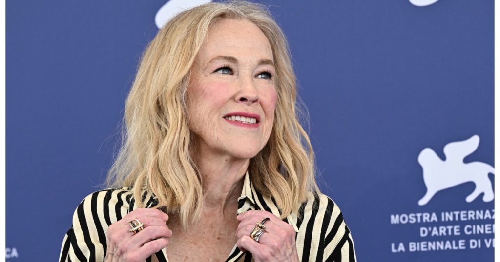 Catherine O’Hara, talentata actriță cunoscută pentru rolul mamei lui Kevin în clasicul de Crăciun „Singur acasă”, a murit la vârsta de 71 de ani, a anunțat managerul său
