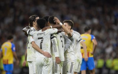 NjkwMjg3YWU2ZTM5ZDIxZWNhNzUxMDBjNjc4YWIxYw.thumb_.jpg - StiriAlese