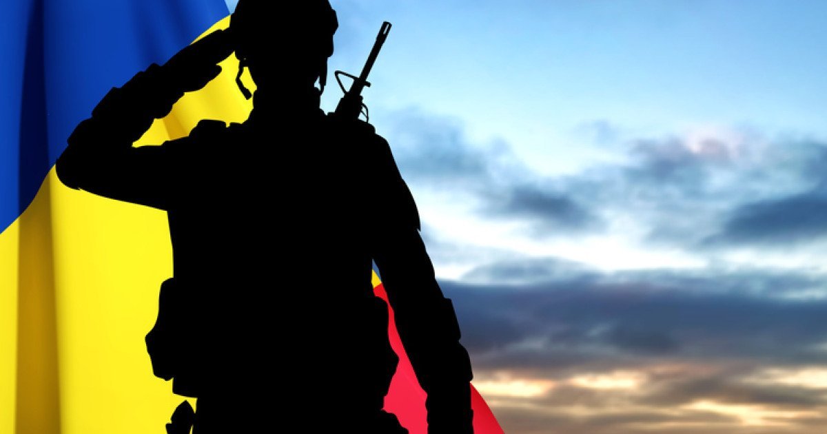 Indemnizații pentru rezerviști: Noua lege a pregătirii militare intră în vigoare Cetățenii români care finalizează programul de pregătire militară de bază vor beneficia de o indemnizație echivalentă cu trei câștiguri salariale medii brute, conform unei legi recente promulgate de președintele Nicușor Dan