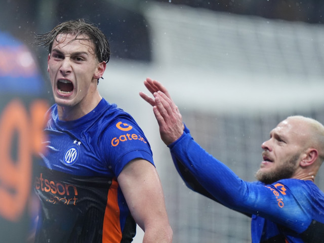 ODJhNjNlZDcyNzQ1MjAxNWRkNzc1NDM1ZTk5OWVmMQ.thumb_.jpg - StiriAlese