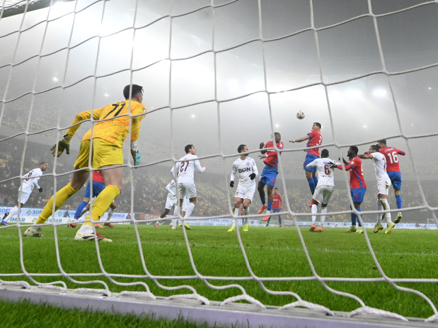 OTU0ZmUyM2NhMTg3YWQ0MWU3Y2YxNjdjMzQ5MTg5ZQ.thumb_.jpg - StiriAlese