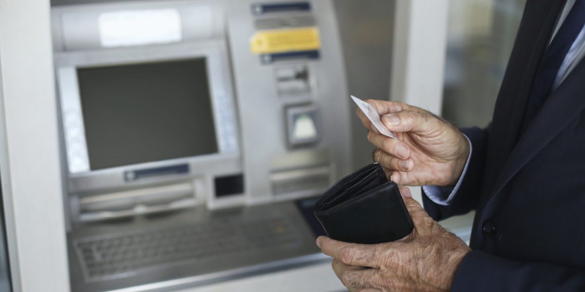 PTEmaGFzaD03N2VmN2Q0ZjhmNTk3OTE1YjY5NmFkOTI4MzA0YzE2Yw.thumb_.jpg - StiriAlese