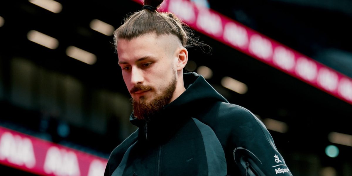 Radu Drăguşin trebuie să plece de urgență de la Tottenham! Ce s-a întâmplat la meciul cu Sunderland