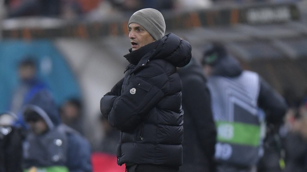 PAOK Salonic, victorie clară în fața lui Mățan PAOK Salonic, antrenată de Răzvan Lucescu, a dat un recital pe terenul lui Panaitolikos, impunându-se cu 3-0 în etapa a 16-a a campionatului Greciei