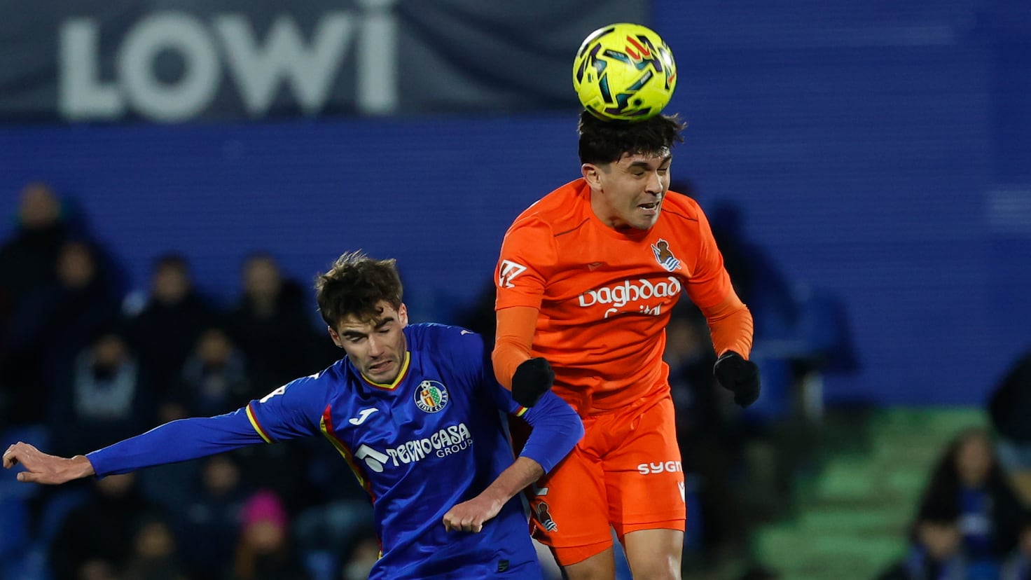 Real Sociedad smulge victoria în minune, cu un gol marcat în prelungiri Într-un meci tensionat, disputat la Getafe, Real Sociedad a reușit să obțină o victorie dramatică grație golului marcat de Aramburu în minutul 95, după ce gazdele au reușit să egaleze în minutul 89