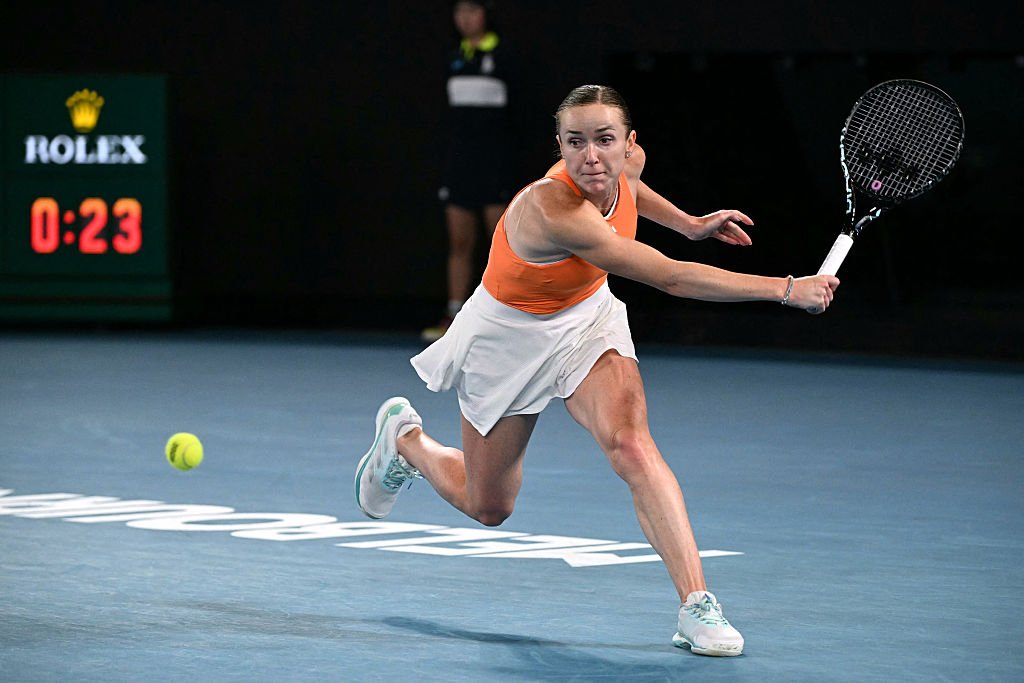 Svitolina outfoxes Andreeva to reach fourth Australian Open quarterfinal