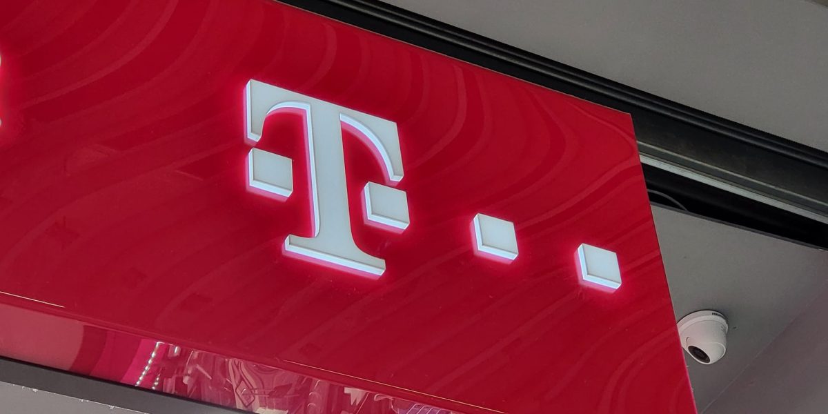 Telekom-1.jpg - StiriAlese