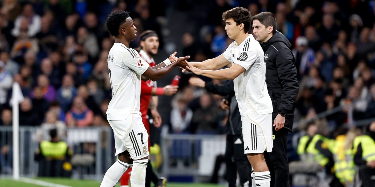 VTAVPNNR4BF2RD54APFXDHETLQ.JPG - StiriAlese