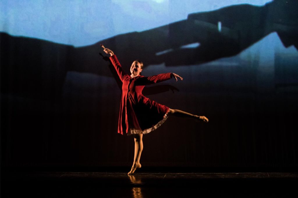 Luna ianuarie aduce o reinterpretare magică a poveștii lui Hans Christian Andersen, „Fetița cu chibrituri”, într-o spectacol de balet care promite să captiveze atât inimile celor mici, cât și ale adulților