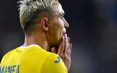 Yjc4Y2FlOGMxMDA4MWYwMWM4ZGNmM2FjZWZiYjJlMA.thumb_.jpg - StiriAlese