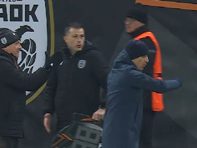 Yz0xJmhhc2g9NDkzMGNiYjAwOGMyY2RhM2NiZmYxMzFiZGYwMGQ3MGI.thumb_.jpg - StiriAlese