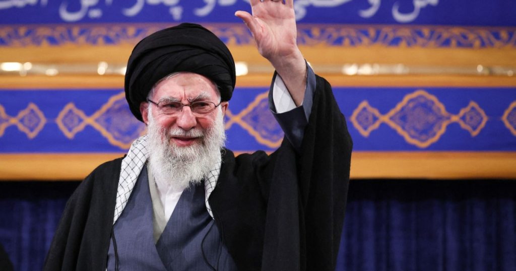 Intervenția străină în Iran: pericol de haos regional Intervenția străină în Iran, țară cu o populație de aproximativ 90 de milioane de locuitori, ar putea provoca destabilizarea întregii regiuni