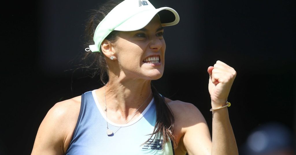 Sorana Cîrstea, calificare dramatică în optimile de la Brisbane Sorana Cîrstea a reușit o victorie importantă la turneul WTA 500 de la Brisbane, Australia, calificându-se în optimile de finală după un meci complicat împotriva letonei Jelena Ostapenko