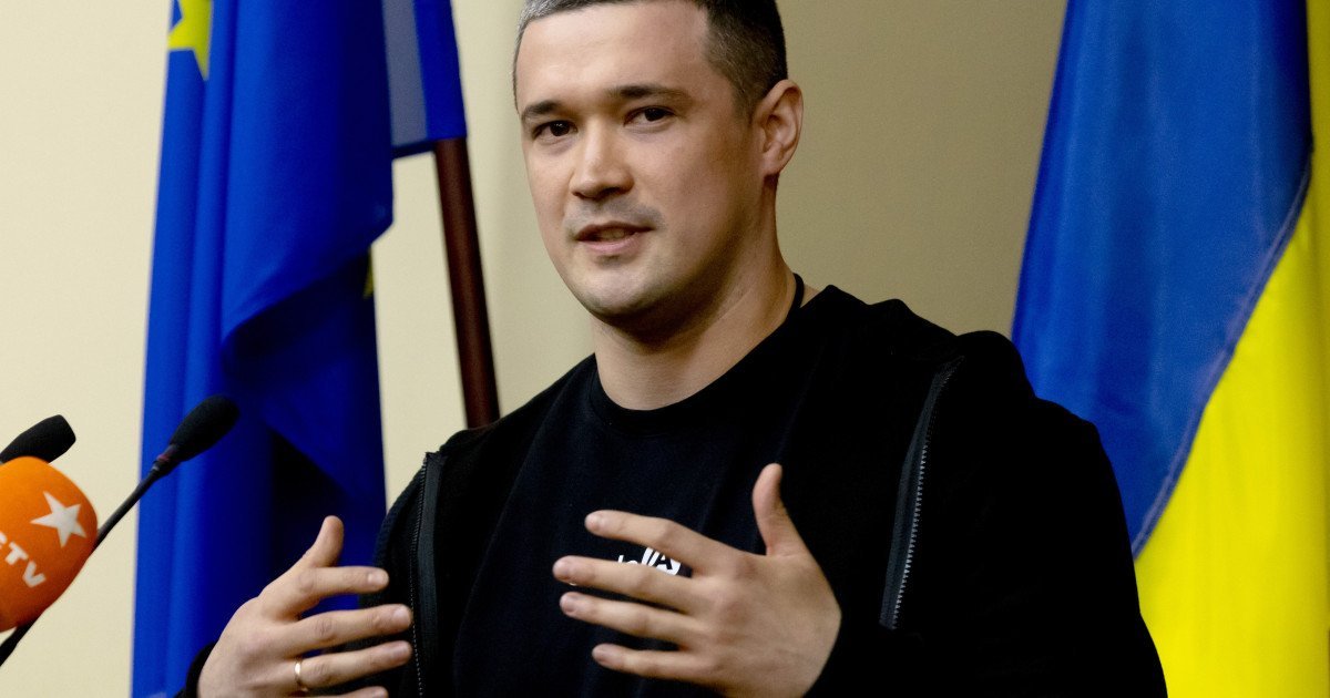 Mihailo Fedorov, noul ministru al Apărării al Ucrainei, înlocuiește la conducere pe Denîs Șmîhal Președintele Ucrainei, Volodimir Zelenski, a decis vineri să-l numească pe Mihailo Fedorov în funcția de ministru al apărării, demarând o remaniere politică semnificativă