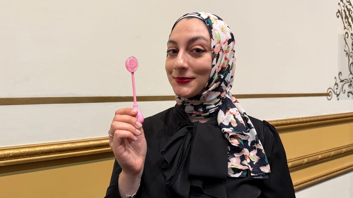 CES a fost, din nou, scena unde tehnologia avansează pe mochetă, uneori cu pași siguri, alteori cu momente de spectacol absurd