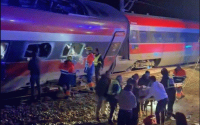 accidentadamuz-ezgif.com-video-to-webp-converter.webp.gif - StiriAlese