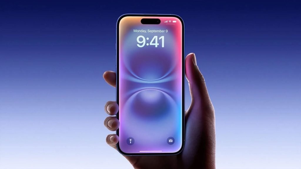 Apple se pregătește să revoluționeze asistentul vocal Siri, promițând o tranziție radicală de la răspunsurile rigide și limitate cunoscute până acum