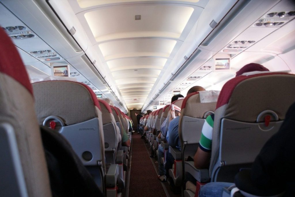 Topul celor mai sigure companii aeriene din 2026: Etihad și HK Express domină listele de prestigiu Într-un an în care siguranța în aviație rămâne o prioritate absolută, experții au publicat clasamentele celor mai sigure companii aeriene din lume pentru anul 2026