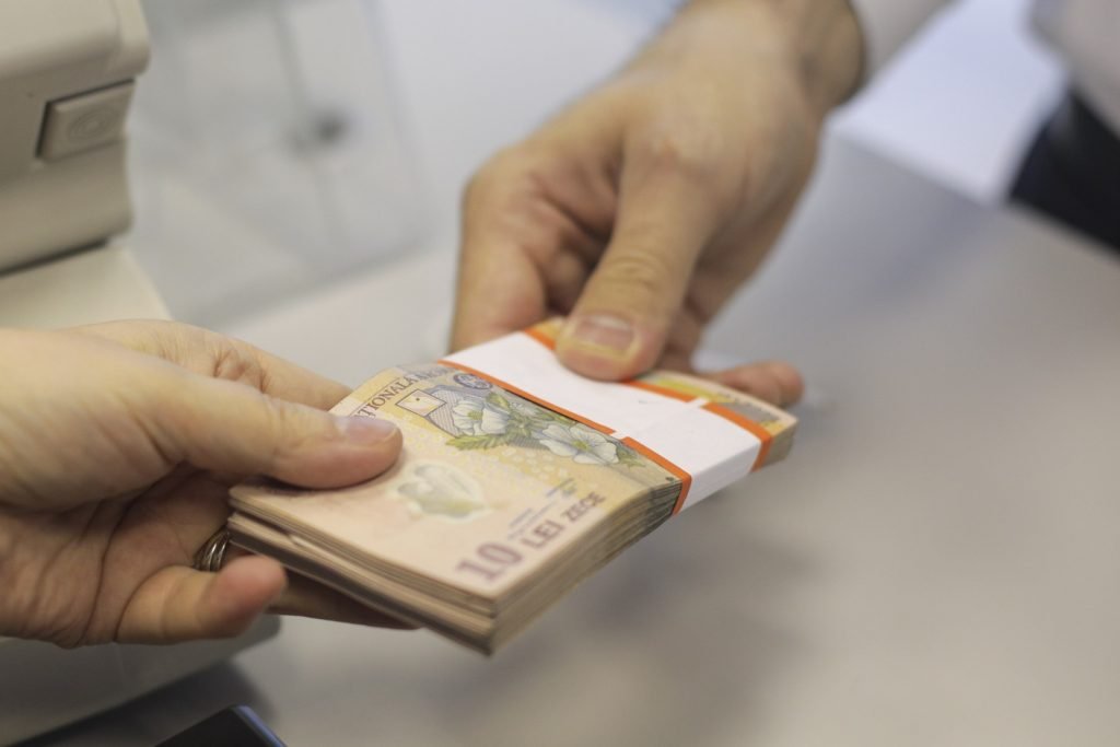 Guvernul pregătește o reformă clară și dură în sectorul public, cu obiectivul de a eficientiza managementul resurselor umane și de a reduce cheltuielile nesustenabile