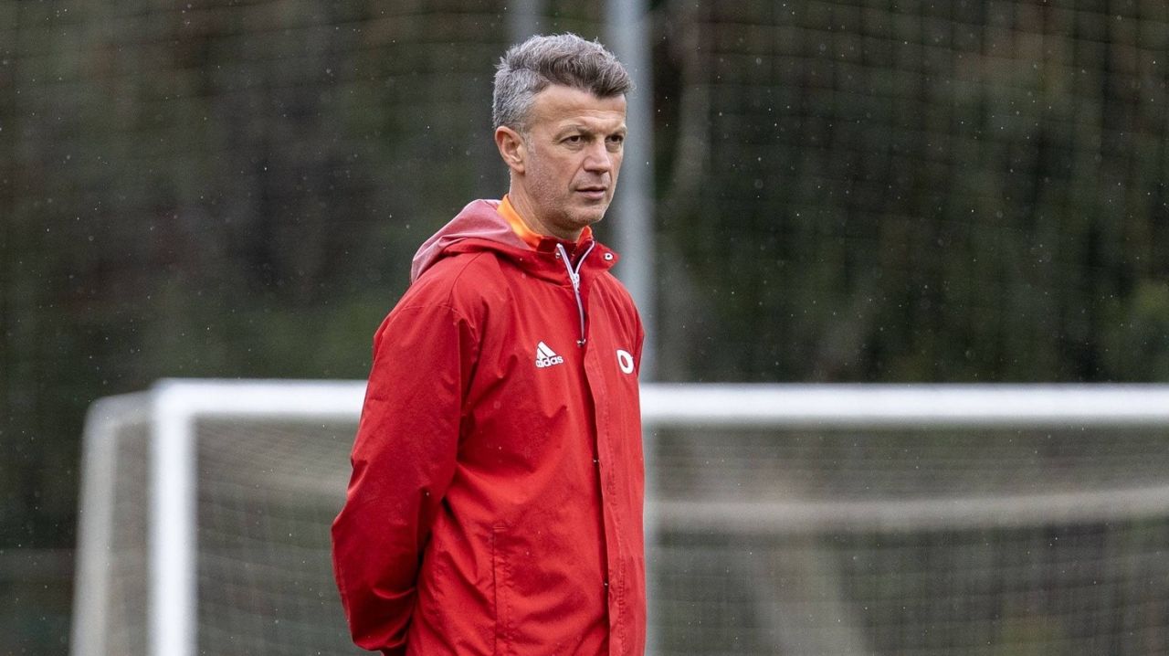 Sepsi OSK în căutarea excelenței: cantonament intensiv în Turcia Echipa de fotbal Sepsi OSK din Sfântu Gheorghe a început anul cu un cantonament de pregătire în Turcia, unde își propune să se conformeze standardelor ridicate ale competițiilor interne și internaționale