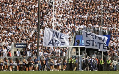 burdick-nevada-beaver-stadium-we-are-penn-state-flags-scaled.jpg - StiriAlese