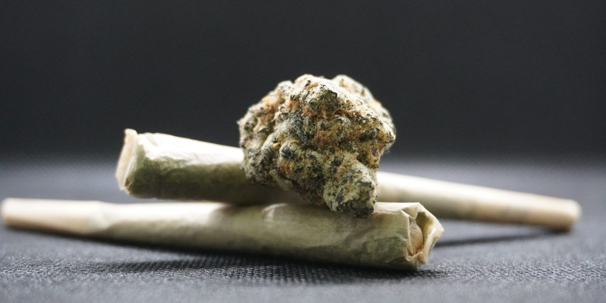 canabis-marijuana-bumps-8054140_1920.jpg - StiriAlese