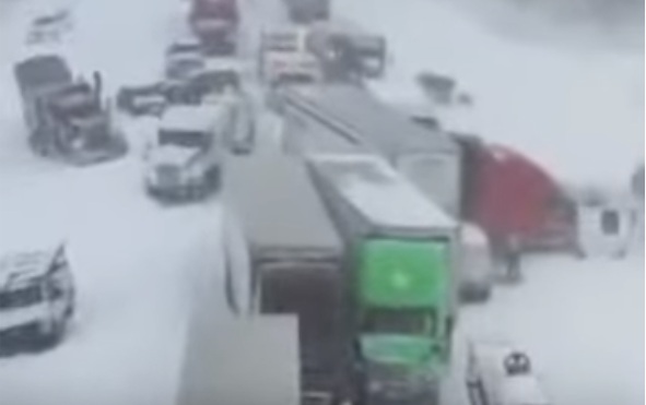 carambol-masini-accident-michigan.jpg - StiriAlese