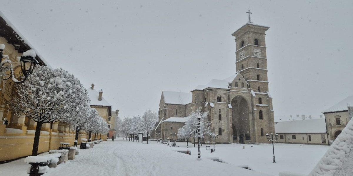 cetatatea-alba-carolina.jpeg - StiriAlese