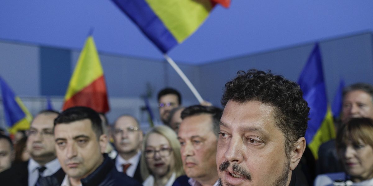 claudiu-tarziu-georges-simion.jpg - StiriAlese