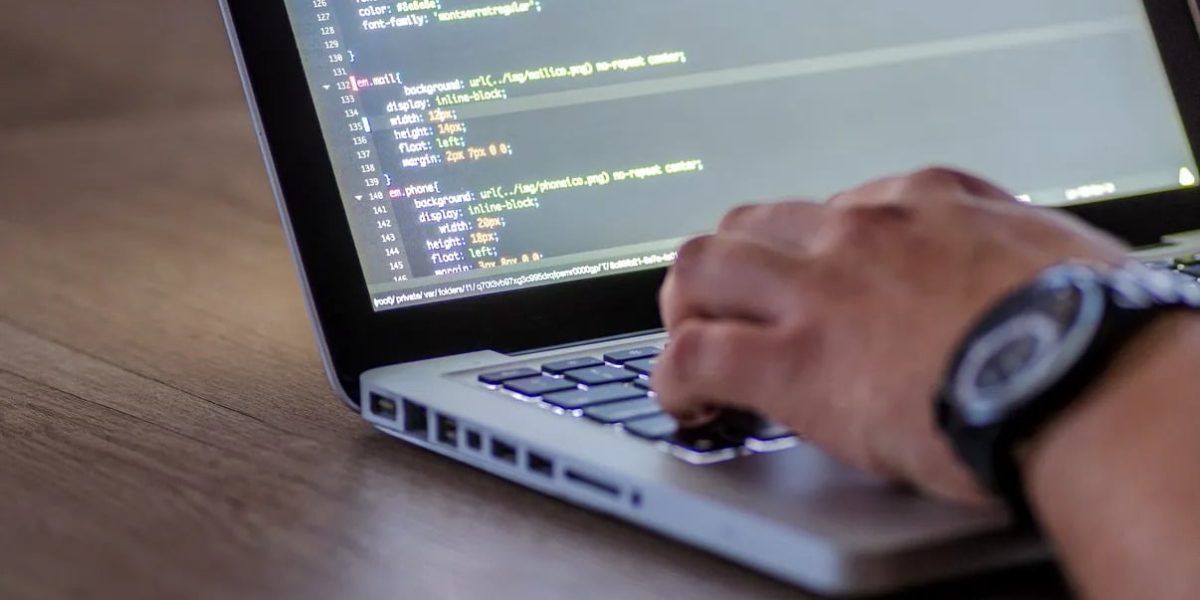 cum-inveti-programare-codare.jpg - StiriAlese