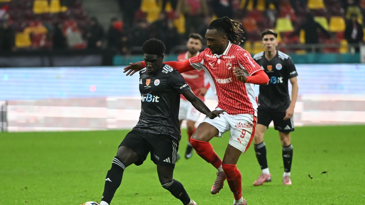 Gigi Becali a început curățenia de iarnă la FCSB Gigi Becali își reconfigurează lotul pentru a doua parte a sezonului competițional, având în vedere performanțele din prima jumătate a campionatului