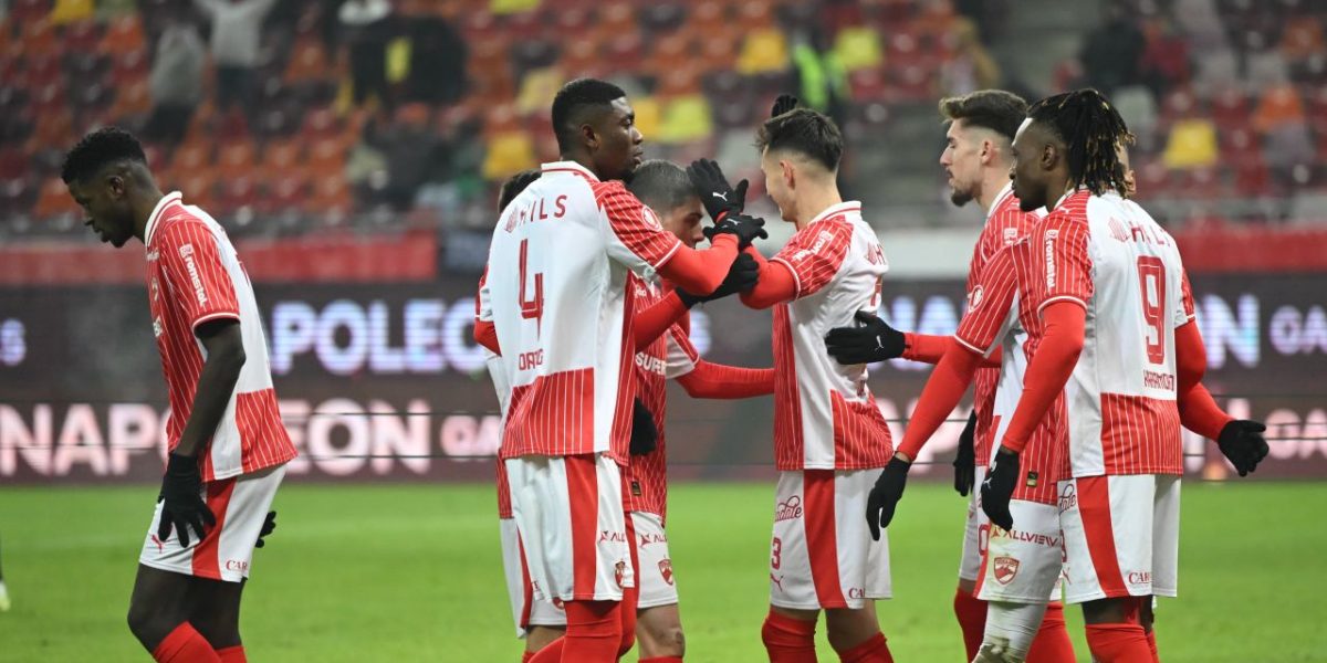 dinamo-bucuresti-universitatea-cluj-superliga-superbet-18012026-kennedy-boateng.jpg - StiriAlese