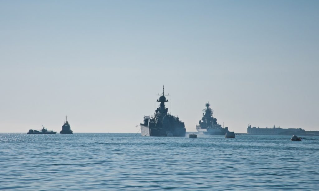 China, Rusia și Iran desfășoară în această săptămână o serie de exerciții militare comune în apele Africii de Sud, marcând o intensificare a cooperării dintre aceste țări în cadrul inițiativei BRICS Plus