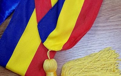 esarfa-primar.jpg - StiriAlese