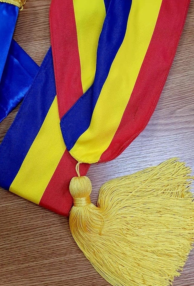 Comuna Lapoș, un spațiu rural din județul Prahova, se află în impas după ce activitatea administrației locale a fost practic blocată din cauza unui proces penal de amploare, care implică mai mulți oficiali publici din regiune