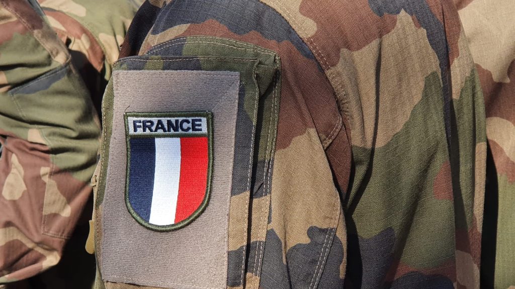 Franța lansează oficial campania de recrutare pentru noul serviciu militar voluntar național, o inițiativă care marchează o redefinire a politicii de apărare și recrutare a țării într-un climat geopolitic tot mai tensionat