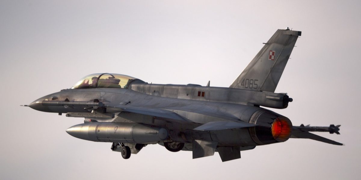 f16-7889288_1920.jpg - StiriAlese