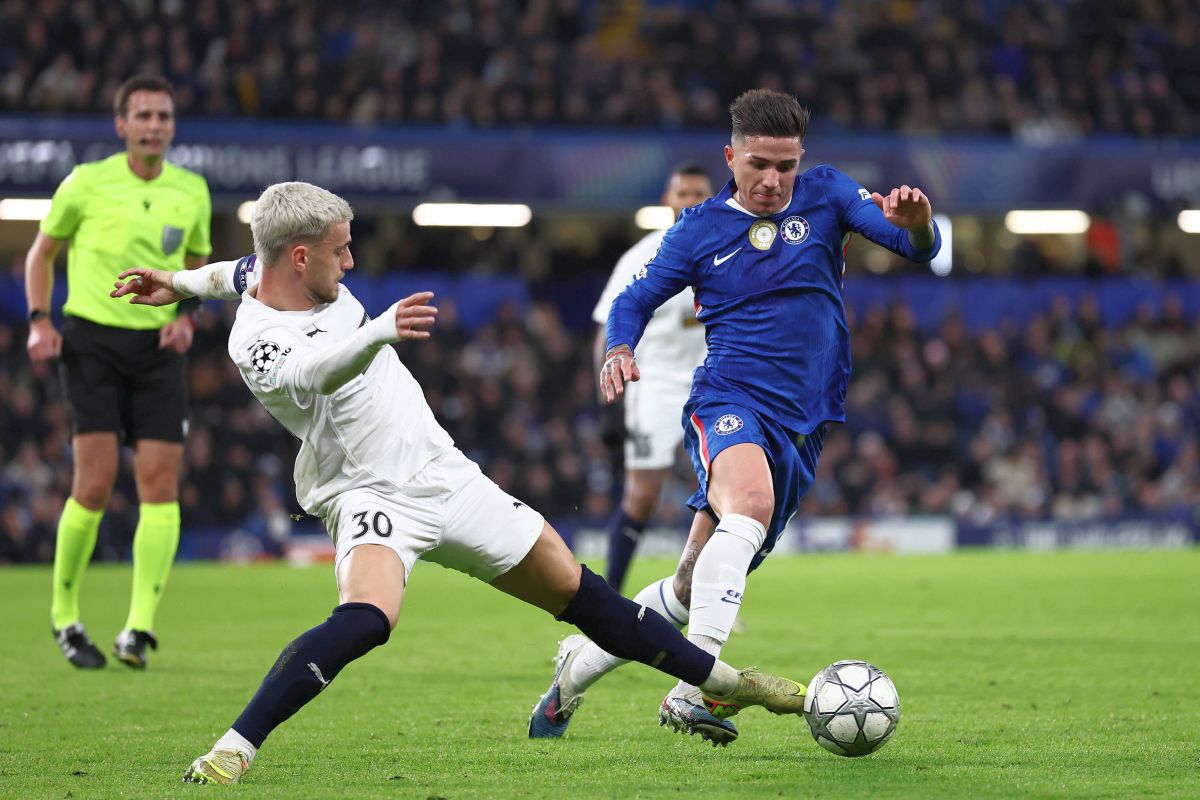 Vlad Dragomir aproape de o mare realizare: Chelsea în sferturi!