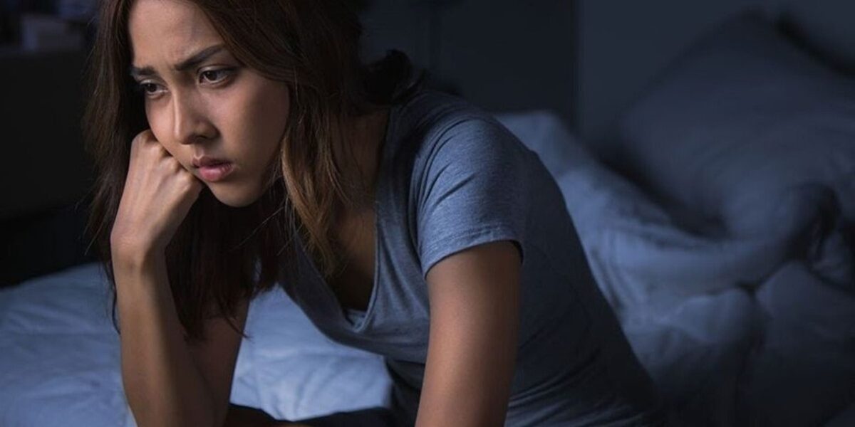 femeie-oboseala-insomnie.jpeg - StiriAlese