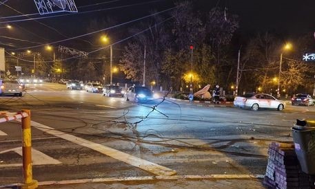 fire-targu-jiu.jpg - StiriAlese