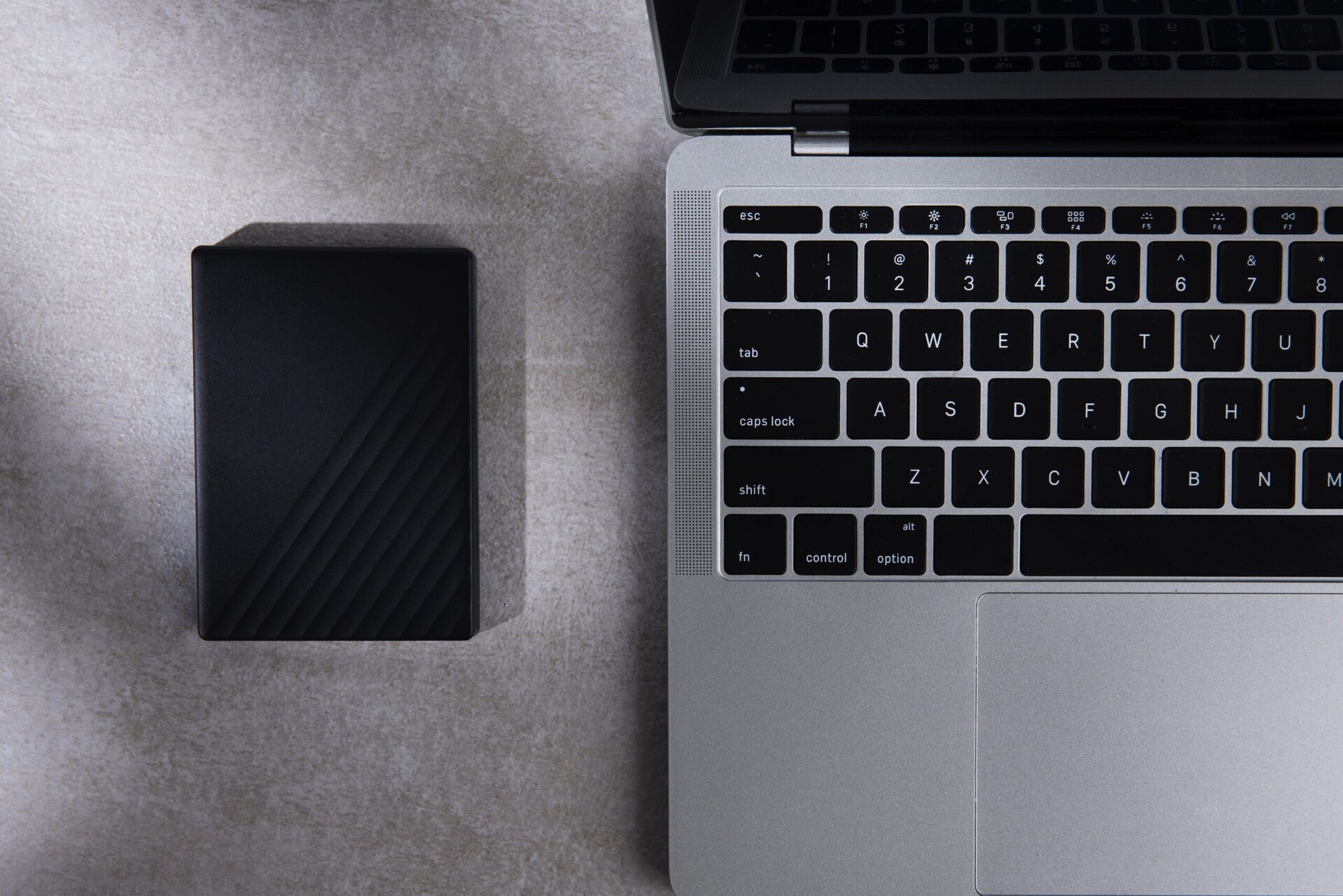 Locuința alimentată gratuit toată ziua, fără costuri noi