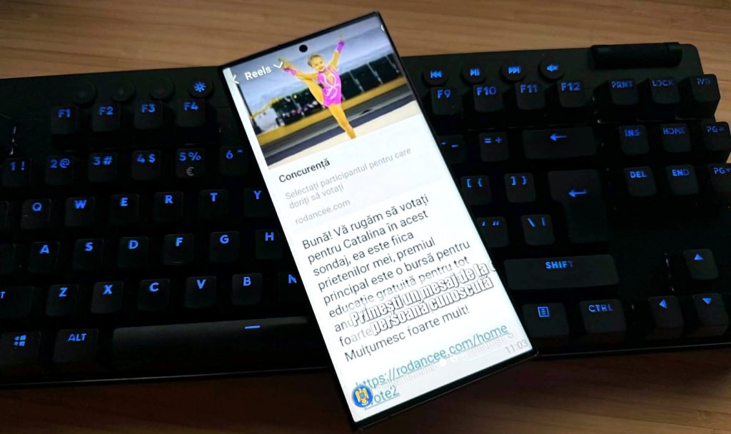 Schema de înșelăciune „vot pentru Adeline” revine în forță pe WhatsApp, amplificată de distribuiri agresive și avertismente publice, iar riscurile sunt mai mari ca niciodată