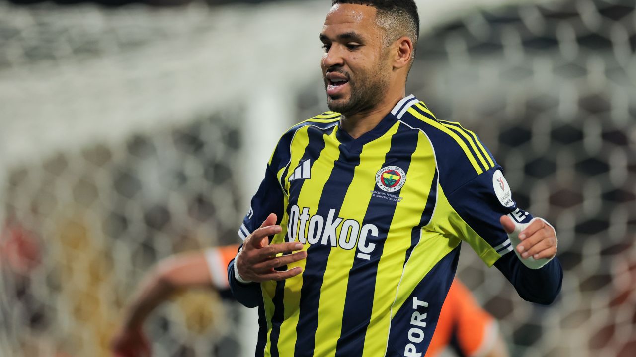 FCSB, fără un jucător de bază în duelul cu Fenerbahce FCSB se află într-o situație delicată înainte de confruntarea cu Fenerbahce din turul preliminar al Europa League