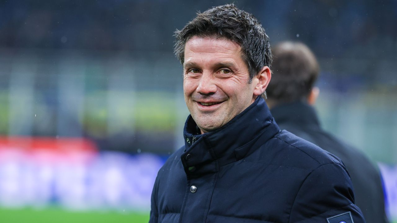 Inter Milano, aproape de a-l aduce pe jucătorul dorit de Cristi Chivu Inter Milano continuă să-și consolideze echipa, iar cel mai recent obiectiv pe lista transferurilor este un fotbalist de la Liverpool, care a intrat în vizorul antrenorului Cristi Chivu