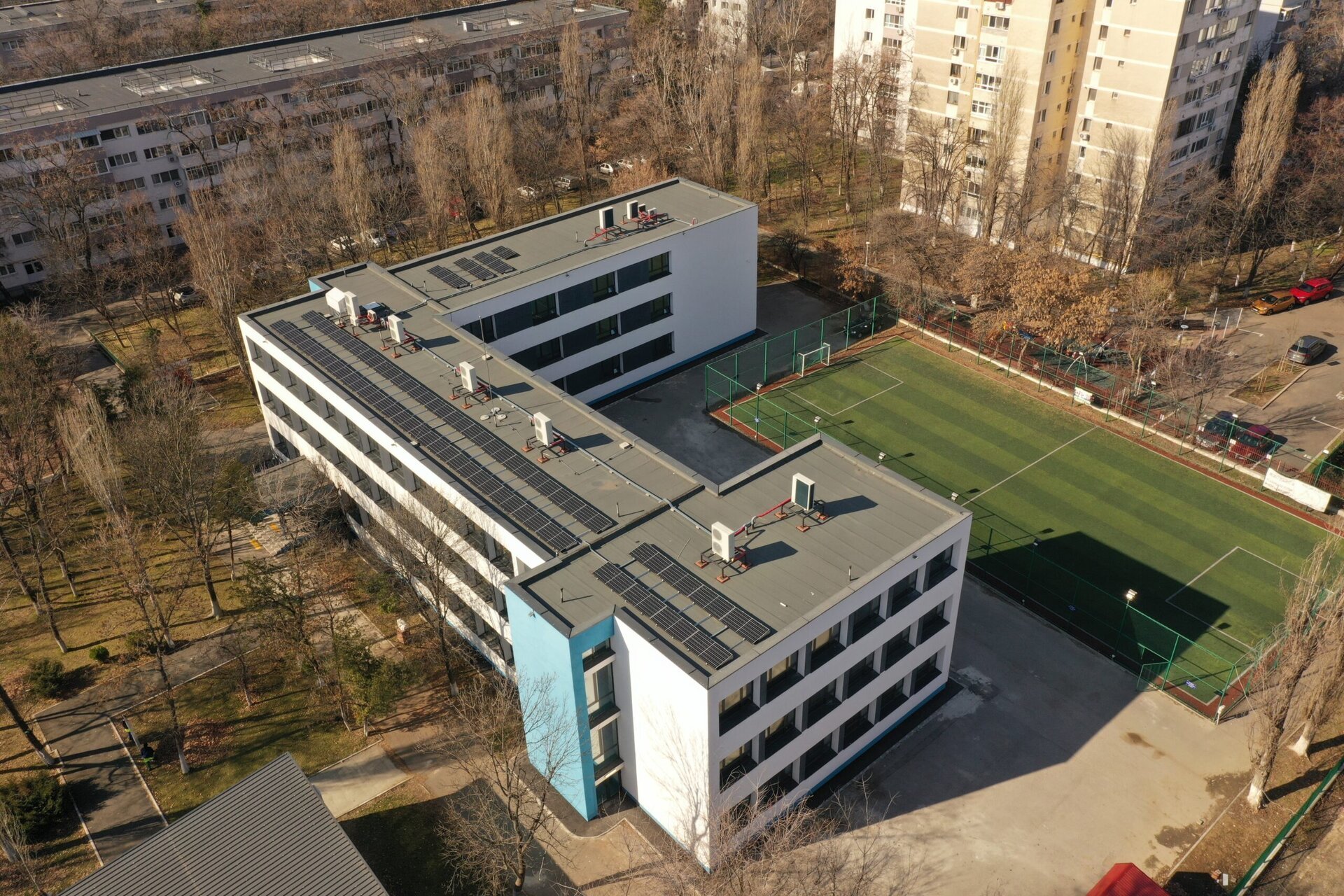 Primăria Sectorului 6 achiziționează echipamente de film pentru Colegiul „Gheorghe Asachi” prin PNRR, valoare 160.000 euro