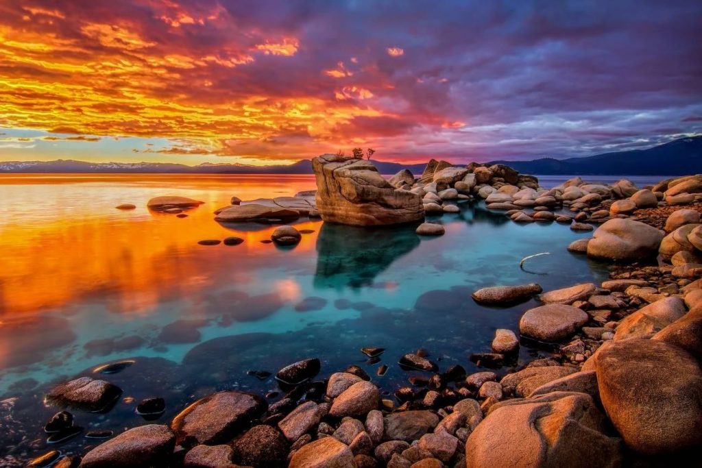 Un HDR bine realizat nu sare în evidență ca un efect artificial, ci reușește să redea scenele în felul în care le percepem cu ochiul liber