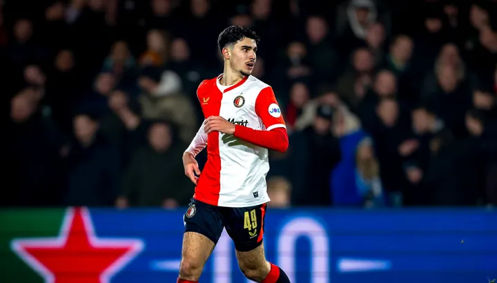 https3A2F2Fsportsmole-media-prod.s3.gra_.io_.cloud_.ovh_.net2Fuploads2F20262F012Fvan-persie-696f7.webp - StiriAlese