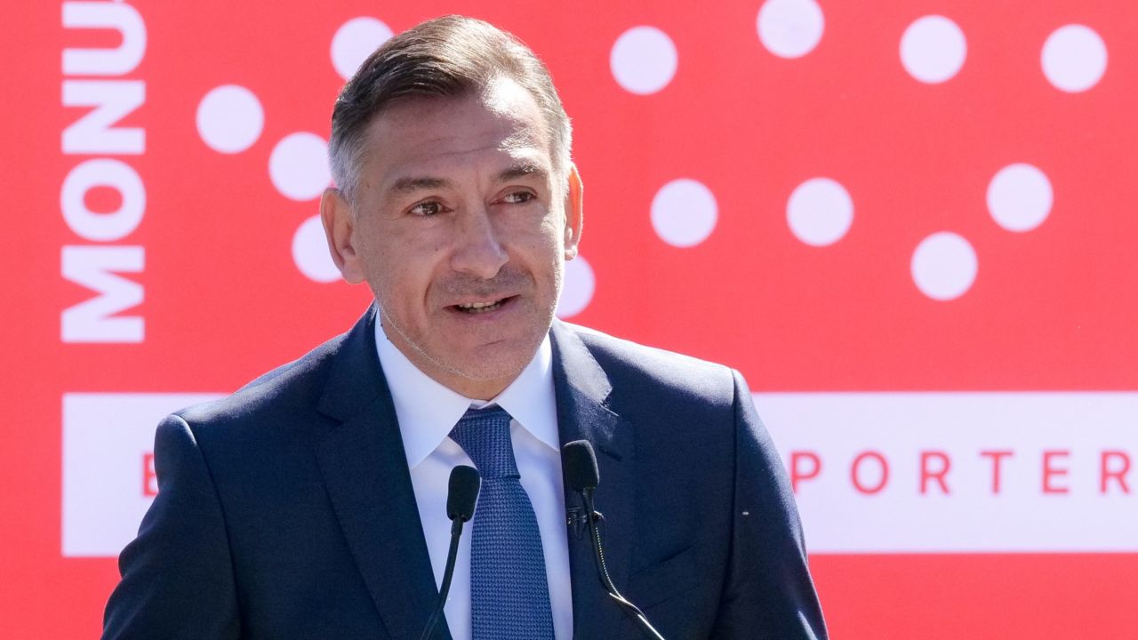 „Ilie Dumitrescu îi evidențiază pe jucătorii remarcabili din Superliga”