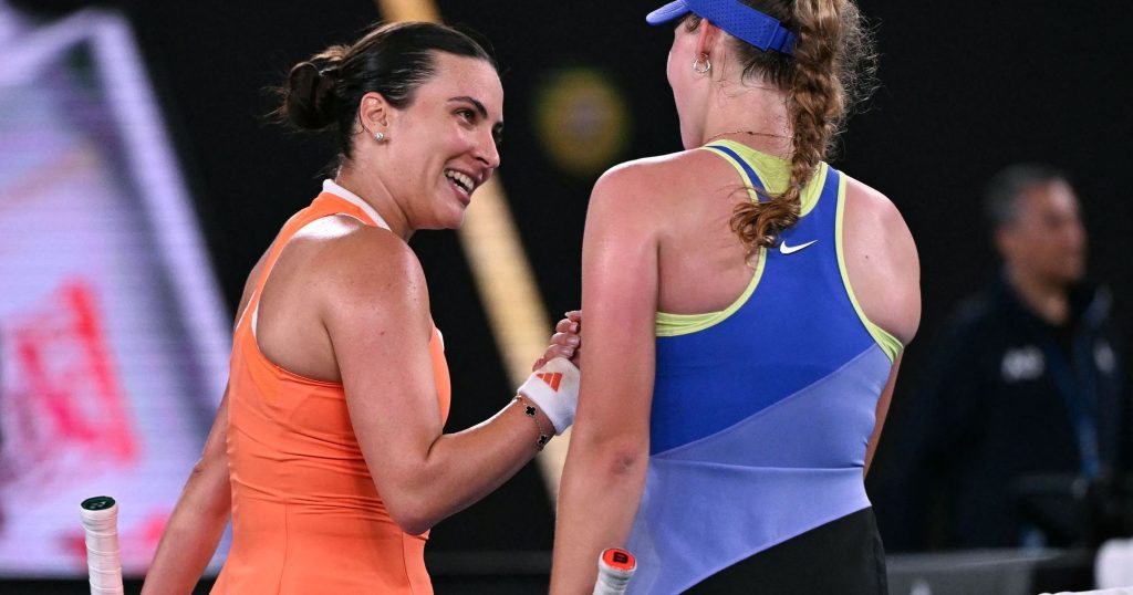 Gabriela Ruse, eliminată în turul 3 la Australian Open de Mirra Andreeva Gabriela Ruse s-a oprit în turul 3 al Australian Open 2026, fiind învinsă de tânăra rusoaică Mirra Andreeva, favorita numărul 7 a competiției, cu un scor de 3-6, 4-6